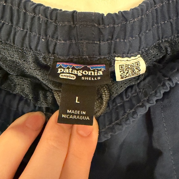 Patagonia Deep Blue Shells Shorts - Picture 3 of 4